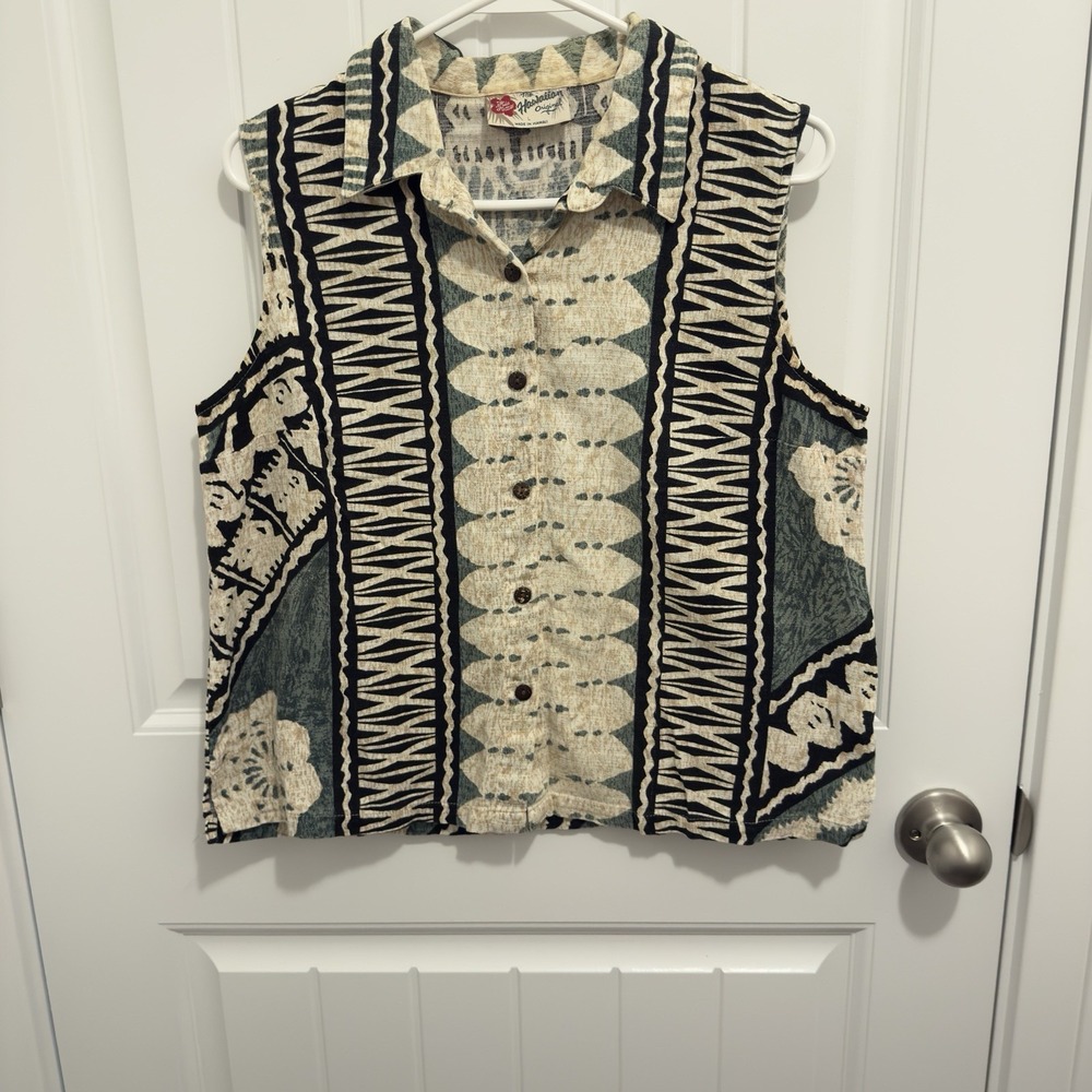 Hilo Hattie Hawaiian Original Women's Sleeveless Button Up Shirt Size Large